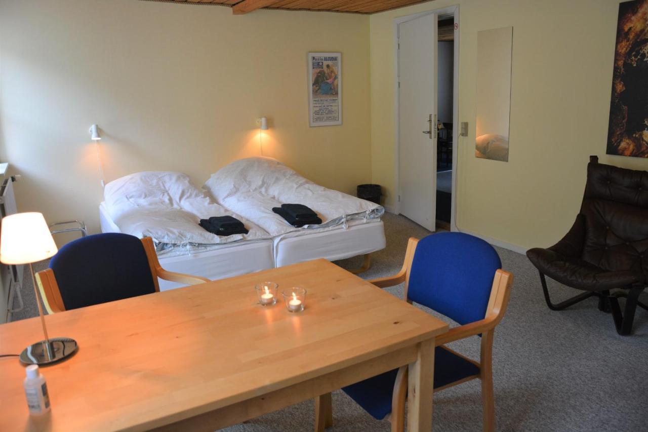 Gunneruphus Bed & Breakfast Herning Bagian luar foto